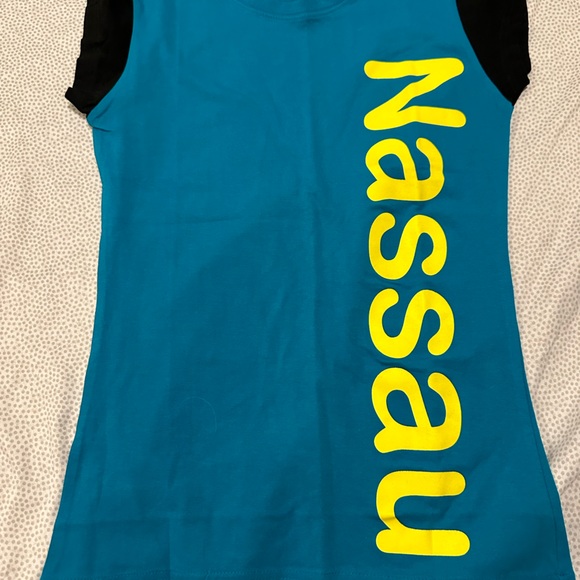 Bahamas top - Picture 2 of 2